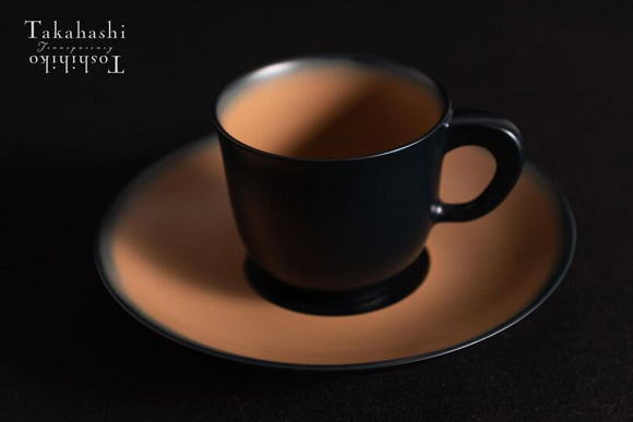 高橋敏彦さんのカップ&ソーサー